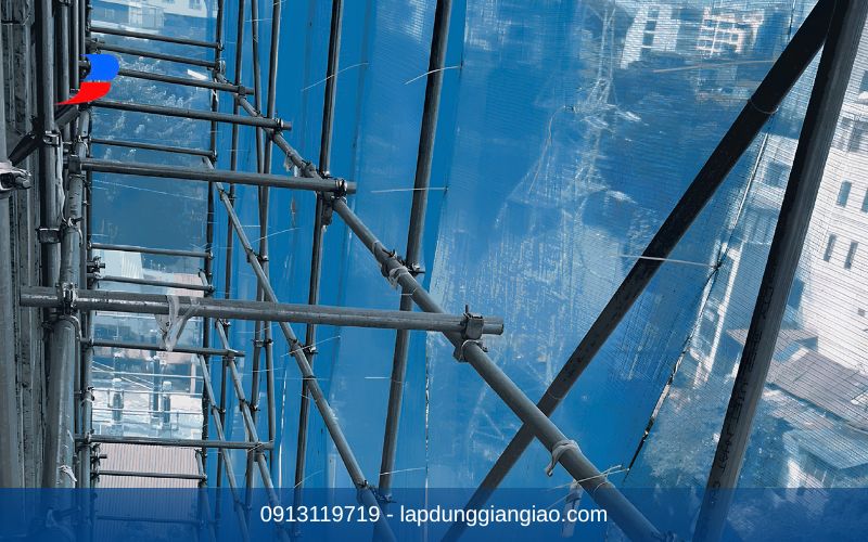 công tình giàn giáo tại quận 9