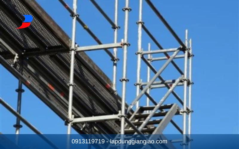 Bảng báo giá chi phí cho thuê giàn giáo Ringlock và phụ kiện đi kèm cập nhật 2026.
