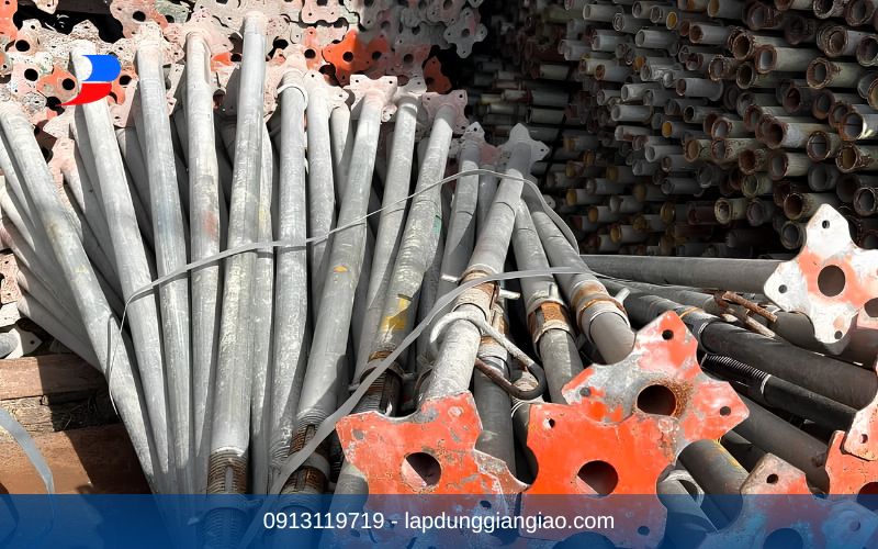Lợi ích kinh tế khi sử dụng dịch vụ cho thuê cây chống tăng so với mua mới.