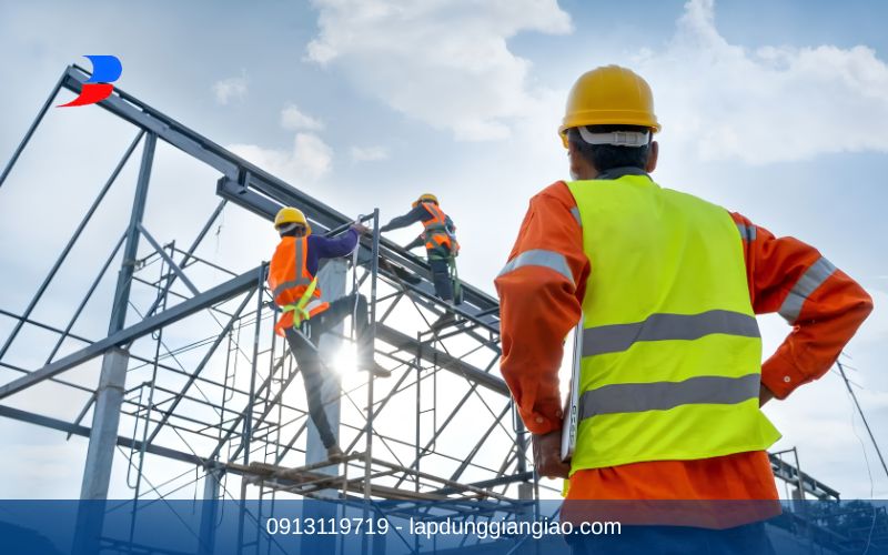 an toàn lao động sử dụng giàn giáo xây dựng đúng kỹ thuật
