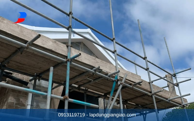 Dịch vụ chuyên nghiệp cung cấp giải pháp thuê giàn giáo Đồng Nai uy tín năm 2026.