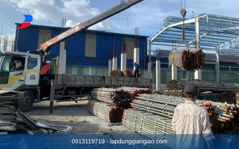 Những vấn đề cần lưu ý trong quá trình tháo lắp và sử dụng giàn giáo.