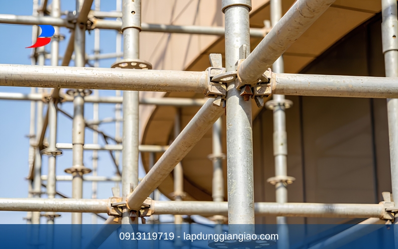 Chuẩn bị vật tư trước khi áp dụng cách lắp đặt giàn giáo ringlock