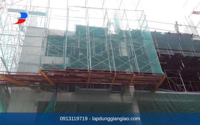  Các bước lắp dựng giàn giáo bao che chuẩn kỹ thuật