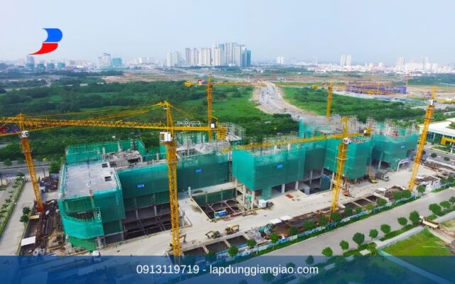 giàn giáo bao che công trình xây dựng TPHCM tổng quan